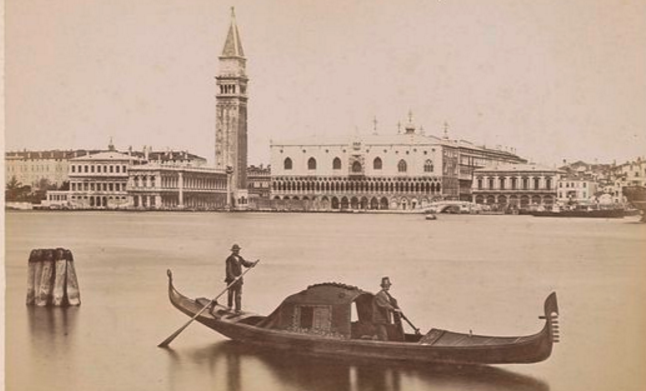 venice History of Stand up Paddle
